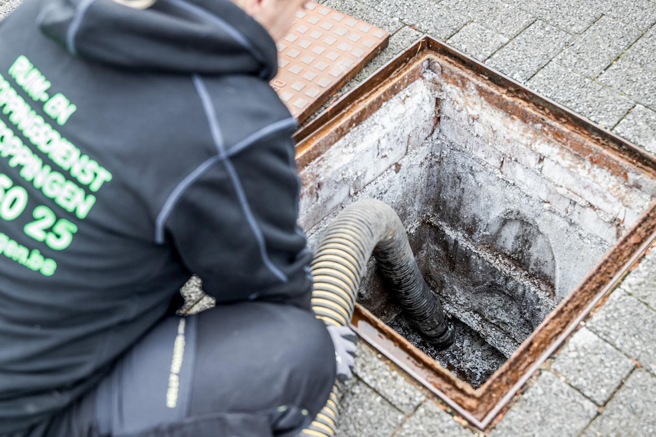 Leging- en ruimingswerken Ruimingswerken DVI ontstoppingen